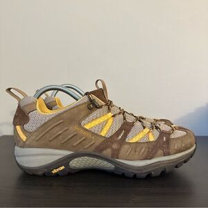 Merrell woman’s siren sport brown shoe size 10